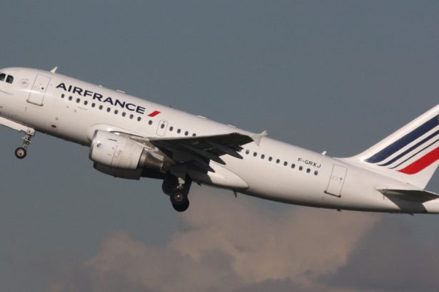 un obiect luminos in zona sudanului a dus la suspendarea zbourilor air france deasupra marii rosii 67289213209be