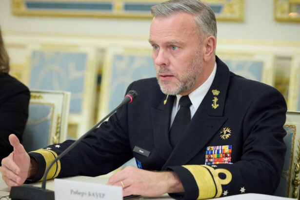 un oficial de top nato le a cerut oamenilor de afaceri sa se pregateasca pentru un scenariu de razboi 67458cfce9d8b