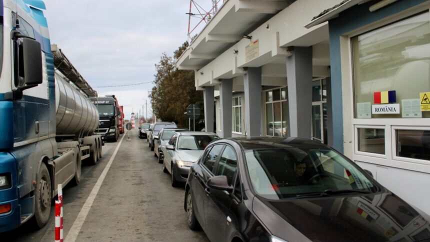 un sofer roman a fost depistat de politistii de frontiera in timp ce conducea un autoturism cu permis fals 67459d218357f