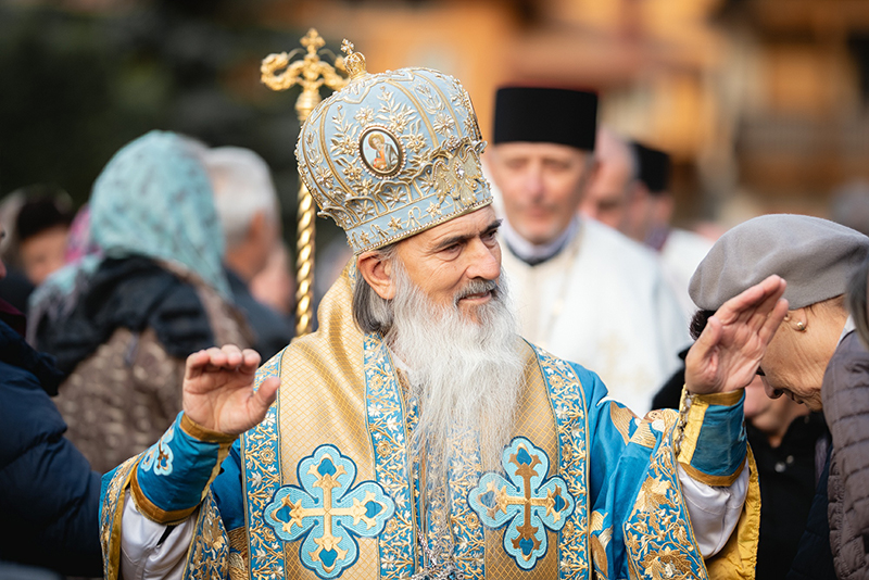 unde merge ips teodosie pe 1 decembrie programul evenimentelor religioase care marcheaza ziua nationala a romaniei 674b161e19437