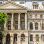 universitatea din bucuresti romanii sa se informeze cat mai bine si sa decida viitorul tarii in functie de evidente nu de manipulari 67470671df6b7