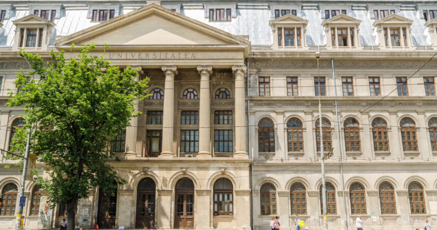 Universitatea din București: Românii trebuie să se informeze corect și să decidă viitorul țării bazându-se pe dovezi, nu pe manipulări 1 universitatea din bucuresti romanii sa se informeze cat mai bine si sa decida viitorul tarii in functie de evidente nu de manipulari 67470671df6b7