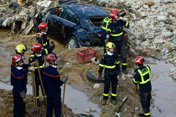 video inca doi romani au fost identificati printre decedatii din spania in urma inundatiilor catastrofale 6736642370f9f