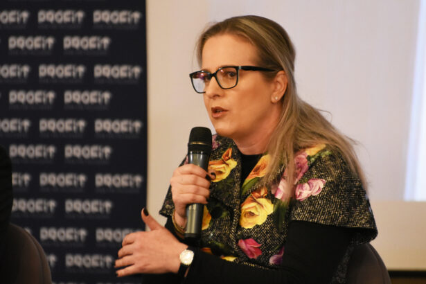 video profit financial forum madalina teodorescu deputy ceo brd groupe societe generale sistemul bancar autohton se afla intr o pozitie buna si pregatit sa depaseasca orice situatie 674833c298313