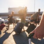 Românii revin în țară. Motivul care îi determină să renunțe, după ani de pribegie, la viața din Occident: "Tot străin ești" 3 video romanii se intorc acasa motivul care ii face sa renunte dupa ani de pribegie la viata din occident tot strain esti 672915441d7bf