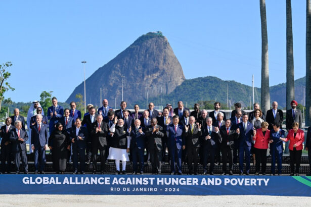 videofoto de ce lipseste joe biden din fotografia de grup a liderilor g20 reuniti la rio de janeiro 673c5f569c30c