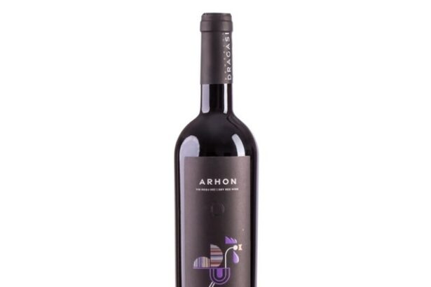 vinul zilei un cabernet franc dominat de arome de tabac ciocolata cedar vanilie si fructe negre un vin rosu cu o structura puternica potrivit pentru vanat carne rosie paste branzeturi fine sa 67496f5528c64
