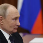 vladimir putin a ordonat productia in serie a rachetelor oresnik la o zi dupa ce a fost folosita pentru prima oara 6740c2761d3ea