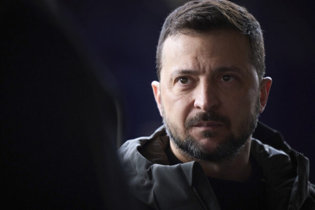 volodimir zelenski a numit un nou comandant al fortelor terestre 674a1f7a46bd5