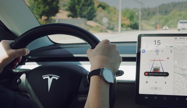 Adevăr sau fake news despre noul Tesla Model Q? Posibila lansare în 2025 1 adevar sau fake news despre noul tesla model q posibila lansare in 2025 675a74358d546