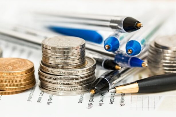 analist economic incertitudine si ingrijorare printre investitori pierderi de peste 11 miliarde lei pe bvb deprecierea ne afecteaza pe toti pe bursa sunt si banii din pilonul ii de pensii unde du 67504389b16f1