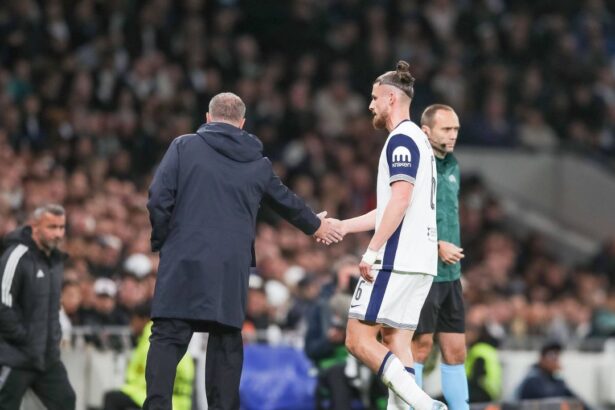 ange postecoglou confirma inainte de rangers tottenham radu dragusin a ramas singurul 6759e23fa9816