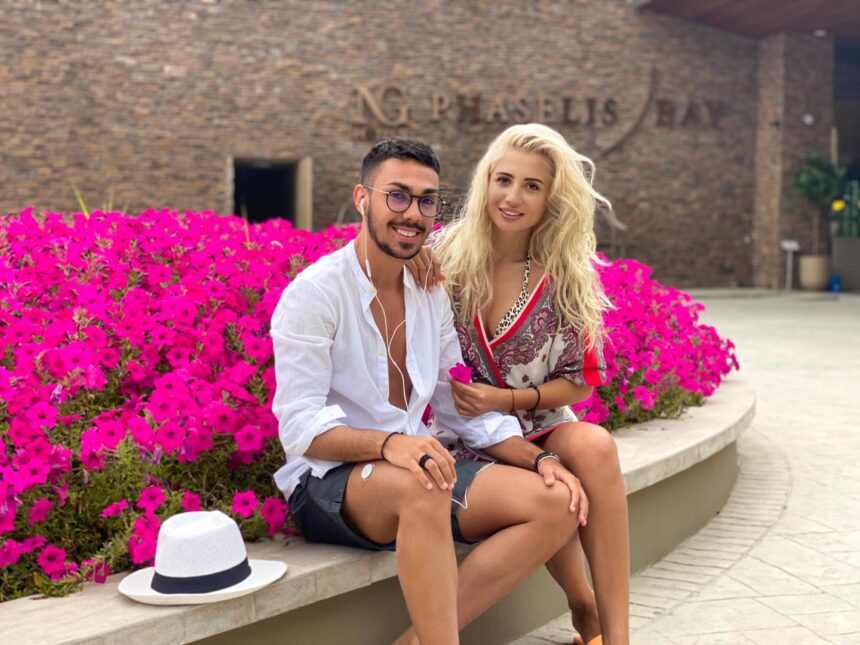 Armin Nicoară și Claudia Puican vor deveni părinți. Prima imagine cu artista însărcinată. „Un nou capitol al iubirii noastre” 1 armin nicoara si claudia puican vor deveni parinti prima imagine cu artista insarcinata un nou capitol al iubirii noastre 675ebe110b3dc