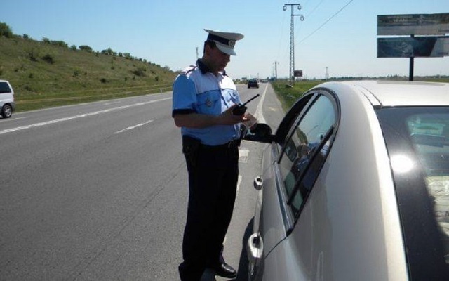 atentie soferi politia a iesit la vanatoare de permise auto 676c0828de44f