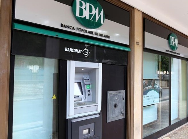 Banco BPM refuză oferta de preluare de 10 miliarde de euro din partea UniCredit, considerând că subevaluează banca. 1 banco bpm respinge oferta de preluare din partea unicredit de 10 miliarde de euro spunand ca subevalueaza banca 6750124e68c9b