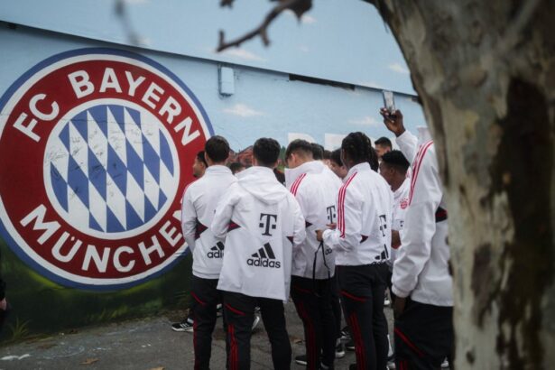 bayern munchen decizie oficiala colosul german retrage definitiv tricoul cu numarul 5 67559cf5af60d