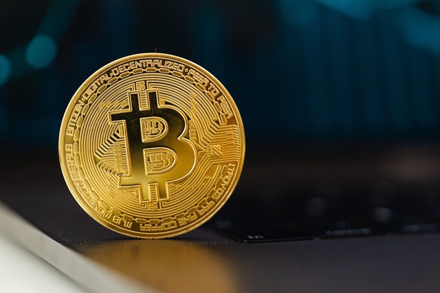 bitcoin a scazut cu 5 la circa 96 000 dolari pe unitate pe masura ce vanzarile s au intensificat 676686784ffc0