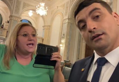 blocul suveranist imposibil de unit sosoaca spune ca simion este de vina a lipsit de la orice intalnire de unire a suveranistilor incerc de 2 ani sa va unesc 676ee0953e217