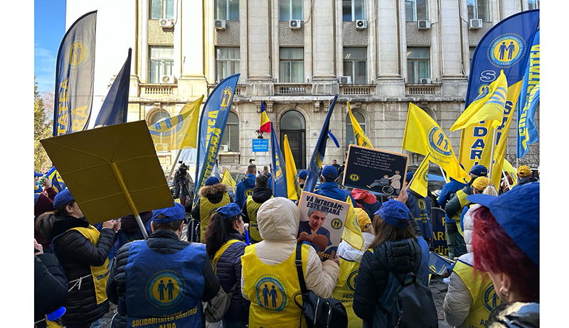 Cadrele medicale amenință cu greva: Ordonanța trenuleț reduce semnificativ veniturile acestora 1 cadrele medicale ameninta cu greva ordonanta trenulet le taie substantial veniturile 676ee7dde7b33