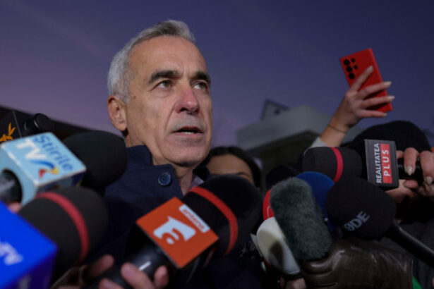 calin georgescu i a cerut lui iohannis sa paraseasca functia este ultimul ceas pentru dumneavoastra 6767cf914f587