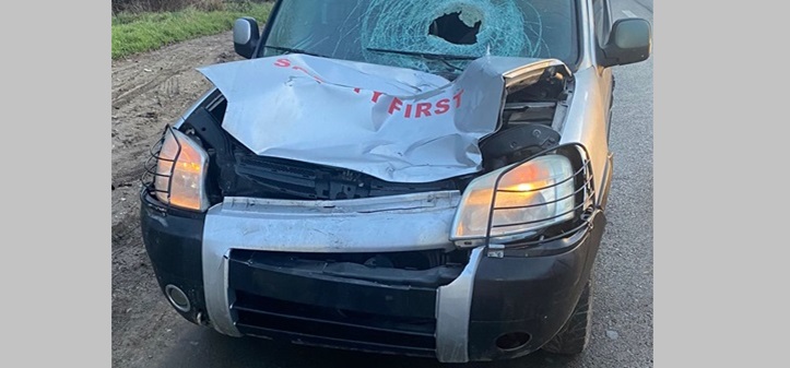 ce scria pe capota masinii din accidentul de la navodari barbat ucis de un autoturism care promova siguranta 675e964f78ff6
