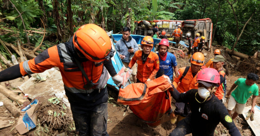 cel putin 10 persoane au murit in inundatiile devastatoare din indonezia 6756f37e62cb4
