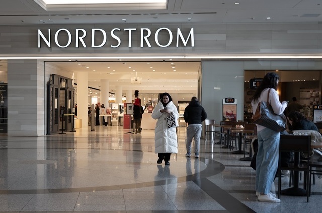 Compania de retail Nordstrom se va retrage de la bursă într-o tranzacție de 6,25 miliarde de dolari. 1 compania de retail nordstrom va fi retrasa de la bursa intr o tranzactie de 625 de miliarde de dolari 676a8c794619a