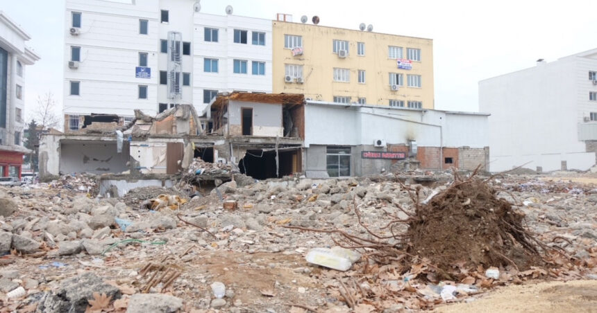 Condamnare la închisoare pentru proprietarul și arhitectul unui hotel din Turcia în care au murit 72 de oameni în urma cutremurului din 2023 1 condamnare la inchisoare pentru proprietarul si arhitectul unui hotel din turcia unde au murit 72 de oameni la cutremurul din 2023 676c5509139a8