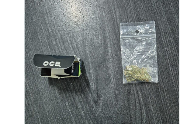 constanta un tanar a fost prins in sala de pacanele cu droguri asupra lui 675175b45b28c