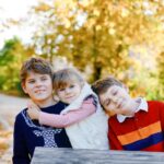 Copiii mijlocii devin mai cinstiți și mai cooperanți decât cei care sunt unici la părinți 3 copiii mijlocii ajung sa fie mai cinstiti si mai cooperanti decat cei singuri la parinti 677166e9984d9