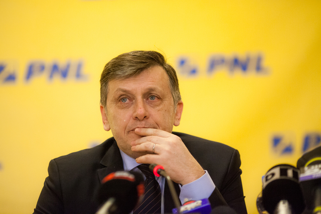 Crin Antonescu confirmă discuțiile privind candidatura sa la Președinție din partea coaliței, aducând însă o nuanță. 1 crin antonescu confirma ca exista o discutie pentru candidatura sa la presedintie din partea coalitei dar vine cu o nuanta 676859ff0b590