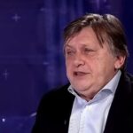 crin antonescu imi voi da demisia din pnl si voi ajunge in turul doi 676ee47442c6f