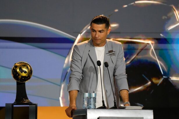 cristiano ronaldo facut praf si pulbere de un campion mondial vorbeste prostii 6773076c0121d