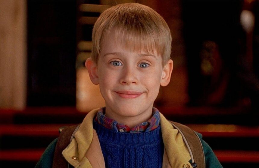 Cum arată în prezent Kevin din „Singur acasă”, actorul Macaulay Culkin, care a împlinit 44 de ani în această vară. 1 cum arata in prezent kevin din singur acasa actorul macaulay culkin a implinit 44 de ani in aceasta vara 6752abbb1d87d