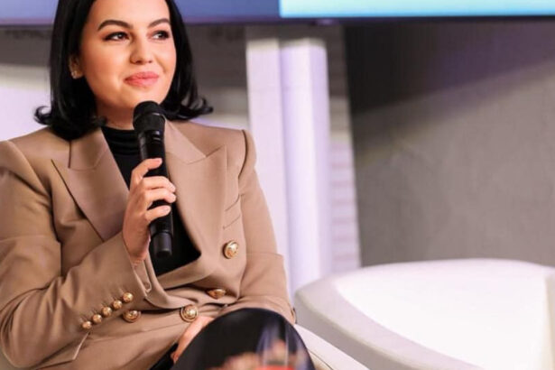 cum se vede haosul politic din afara tarii romina gingasu sotia mostenitorului ferrari e un razboi roman contra roman de neimaginat 6751821fe48b4