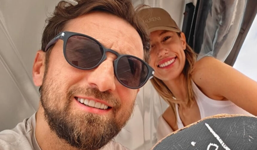 Dani Oțil și soția Gabriela au plecat din țară înainte de Crăciun. Unde se relaxează: „Strângem bani pentru școala lui Tiago?! Poate pentru iarna viitoare” 1 dani otil si sotia gabriela au plecat din tara inainte de craciun unde se relaxeaza strangem bani pentru scoala lui tiago poate de iarna viitoare 6766a3f95e462
