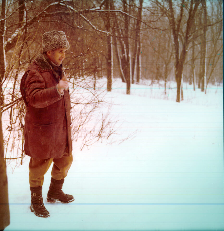 De ce a dorit Ceaușescu să încrucișeze urșii din Alaska cu cei din Munții Carpați? 1 de ce a vrut ceausescu sa incruciseze ursii din alaska cu cei din muntii carpati 67741169992fa