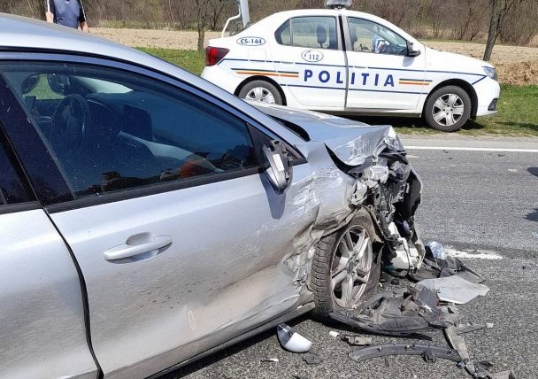 decizie definitiva in dosarul teribilului accident produs de o contabila careia i a explodat anvelopa de la masina de la cauza fortuita la condamnare cu executare apoi cu suspendare 6761fd02f1b41