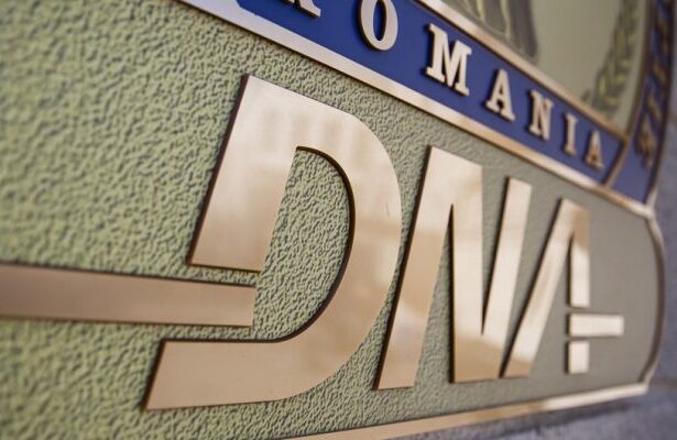 denuntatorul fostilor generali sri coldea si dumbrava scapa de controlul judiciar 676fb1b697d81