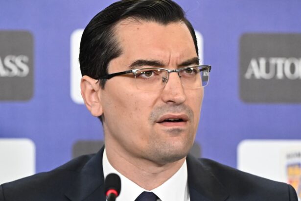 digitalizarea fotbalului romanesc 2025 aduce disparitia unor documente cu traditie federatia a oficializat decizia 67683605169d3