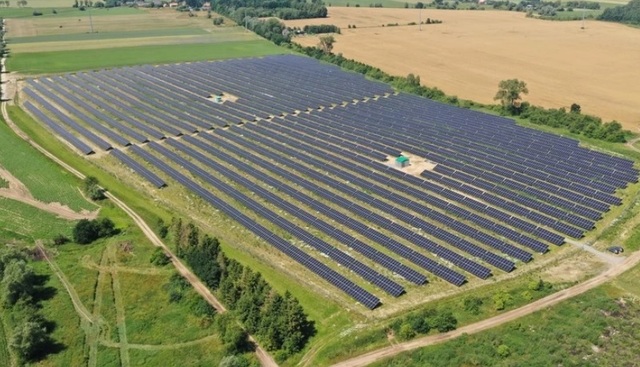doi miliardari greci pregatesc in romania un mare parc fotovoltaic 676ff214c307a