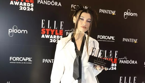 erika isac de mana cu iubitul la elle style awards cum a fost fotografiata alaturi de mgl 67595c72ca400