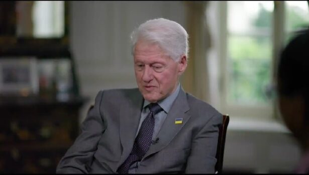 fostul presedinte american bill clinton a fost spitalizat in washington 676a6cd524145