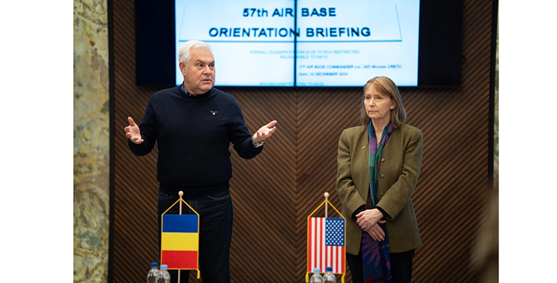 foto ambasadoarea sua a vizitat baza 57 aeriana de la mihail kogalniceanu 67589d101a3ab