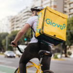 foto livratorii din romania ai glovo tazz bolt bringo au fost dusi la un curs de educatie si siguranta rutiera 674c7cc866977