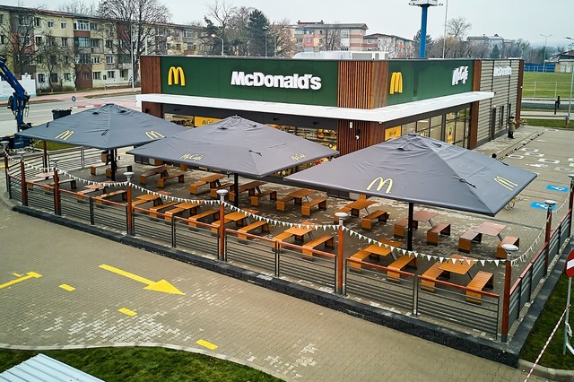 McDonald’s continuă extinderea în România, în premieră, într-un nou oraș. 1 foto mcdonalds continua extinderea in romania in premiera intr un nou oras 6762d13482934