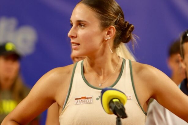 foto si video anca todoni the best of the best premiul luat la gala federatiei romane de tenis 675aaf63f2cb5