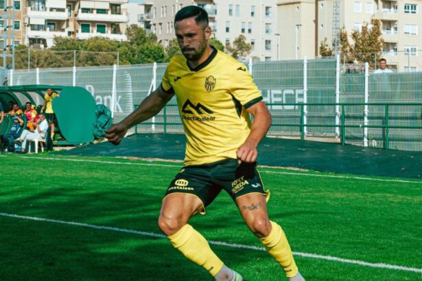 foto si video florin andone laudat de toti la primul sau meci dupa sase luni a fost din nou in centrul atentiei a fabricat al treilea gol 674d74bc81fd1