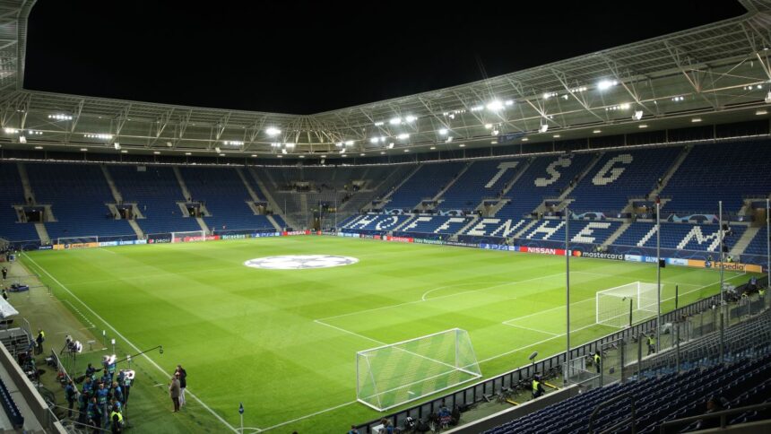 Câți suporteri ai FCSB-ului vor fi prezenți la meciul cu Hoffenheim: ”Iar jucăm ca acasă” 1 galerie foto cati suporteri ai fcsb ului vor fi prezenti la meciul cu hoffenheim iar jucam ca acasa 6759db3e48321