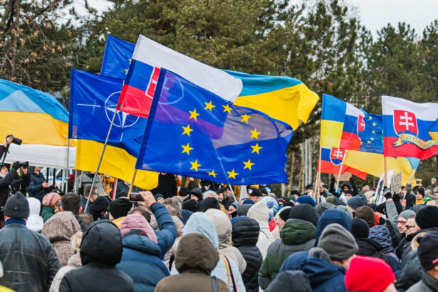 galerie foto proteste in slovacia dupa ce premierul fico l a vizitat pe vladimir putin miroase a tradare 6769cdbae7d61